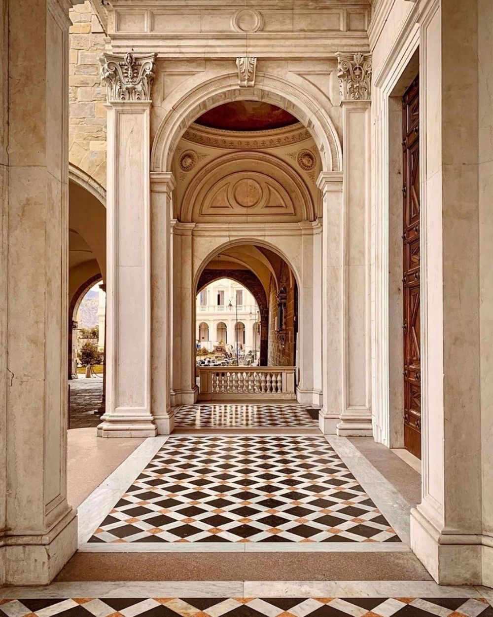 Bespoke Commissions in Makrana marble by Everstone — 33