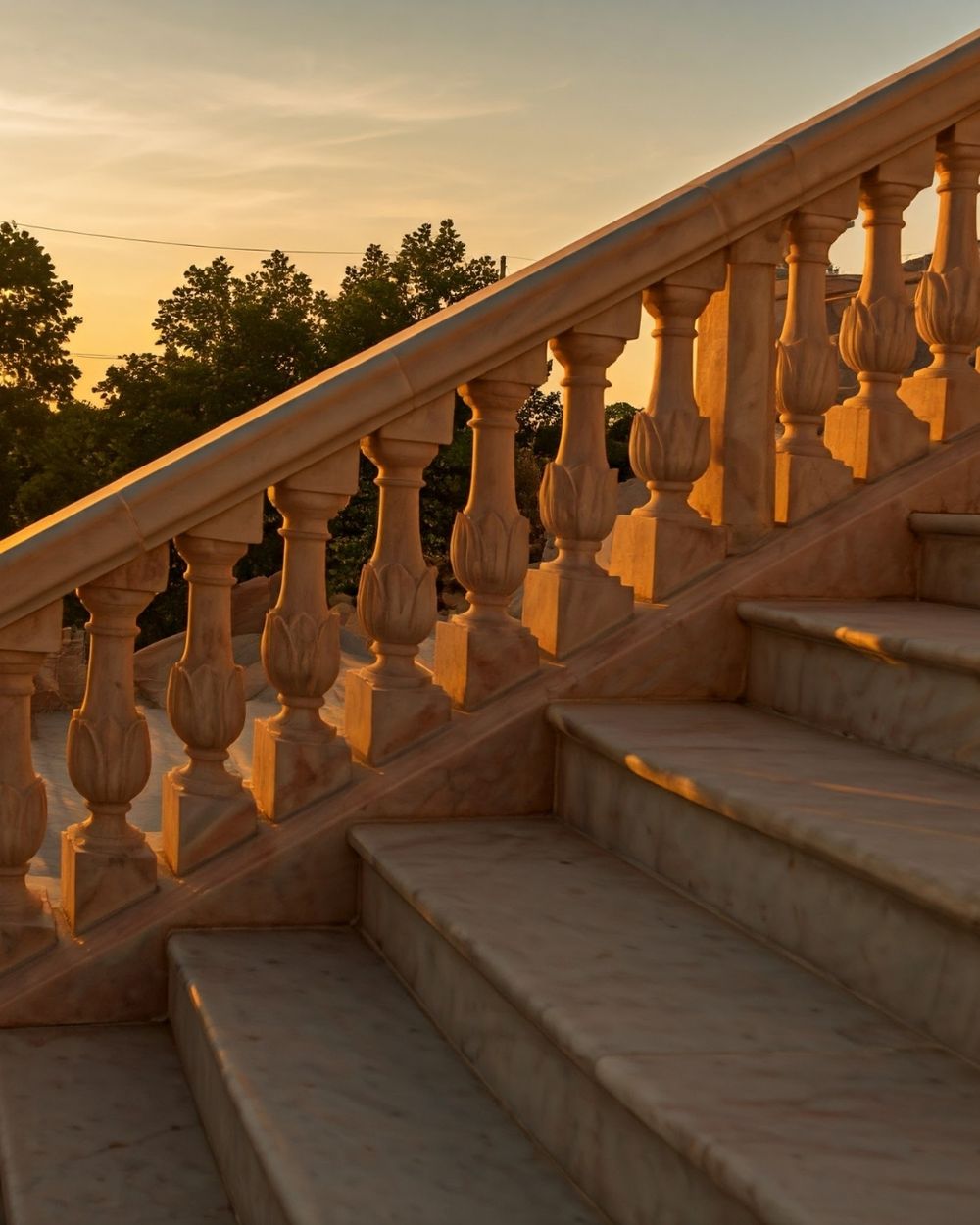 Grand Staircases in Makrana marble by Everstone — 14