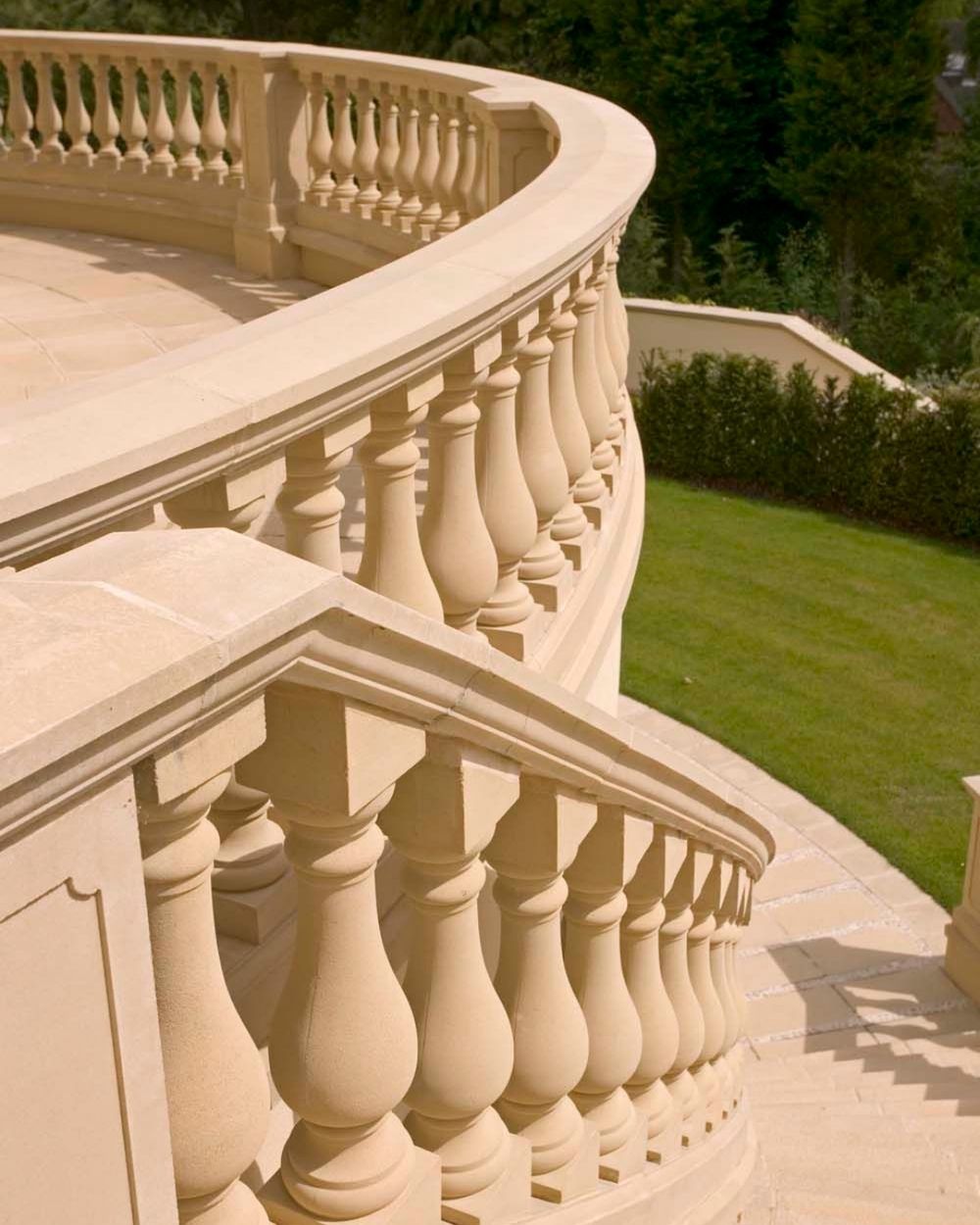 Grand Staircases in Makrana marble by Everstone — 26